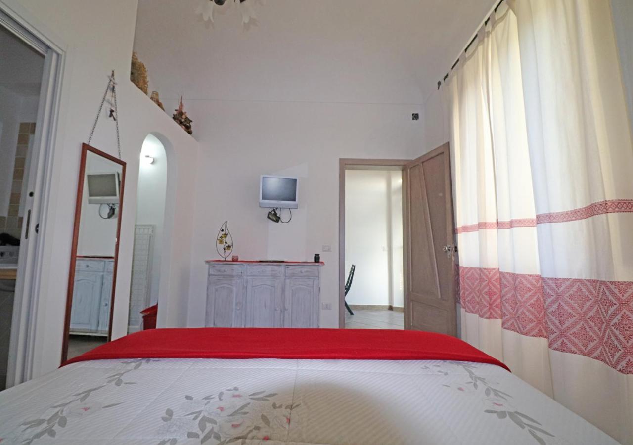 Murphy Holiday Home - Mongiardino 01 La Maddalena  Exterior foto